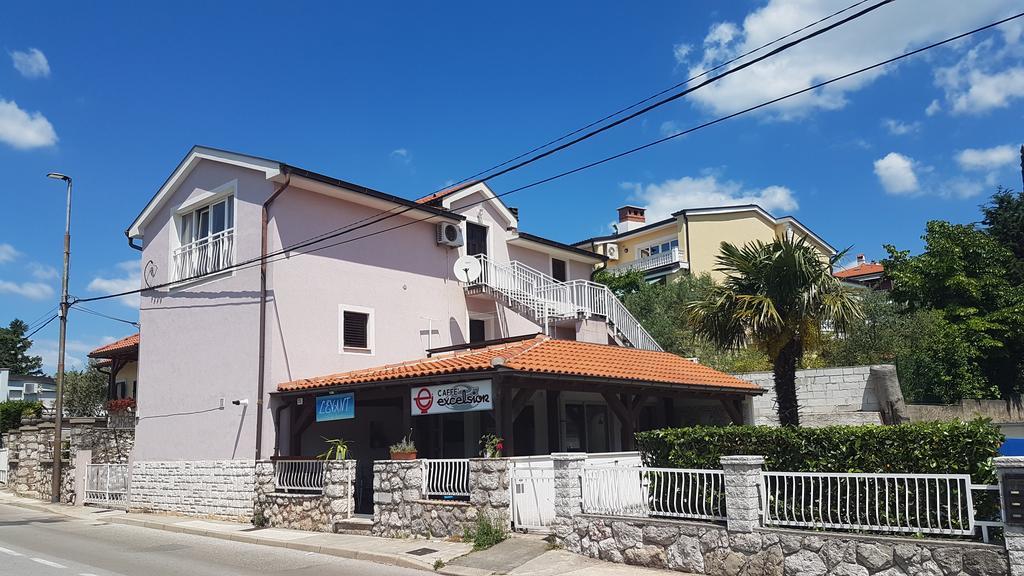 Apartman Sevilya 科斯特雷纳 外观 照片